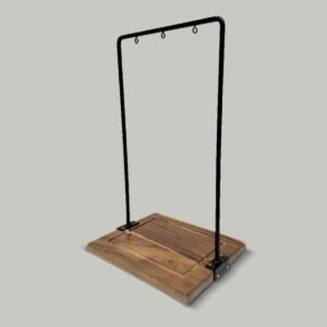 Hanging TomaHawk board